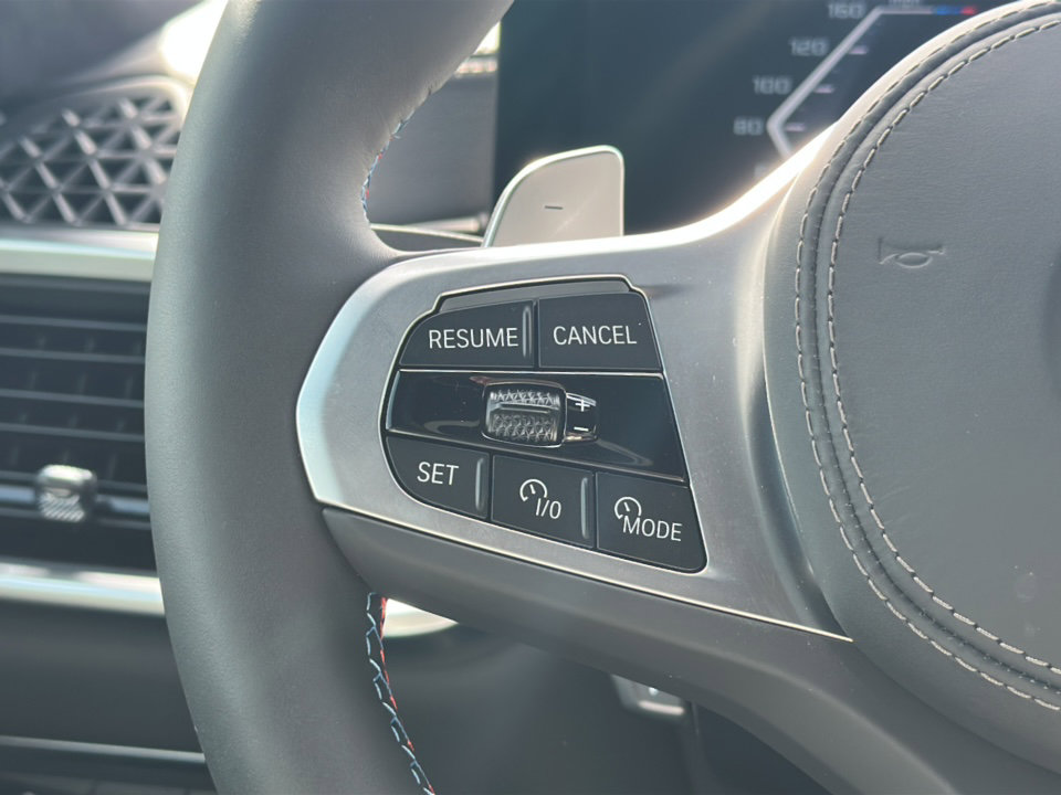 New 2025 BMW X7 M60i image 21