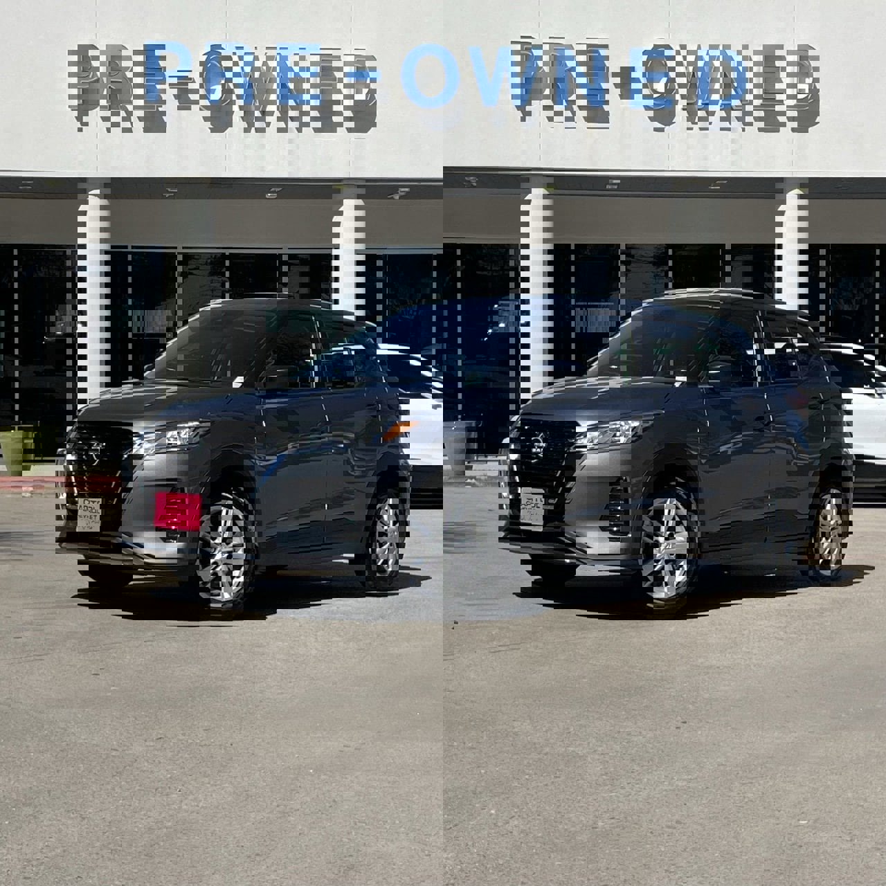 Used 2024 Nissan Kicks S image 1