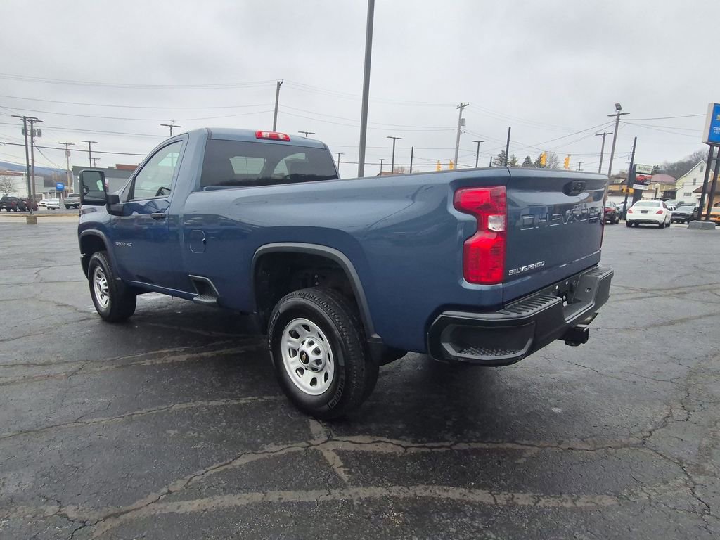 Used 2025 Chevrolet Silverado 3500 W/T image 13