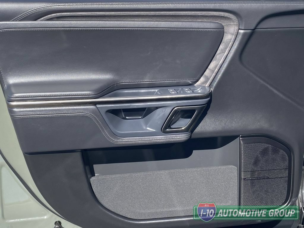 Used 2022 Rivian R1S Launch Edition AWD/4WD image 22