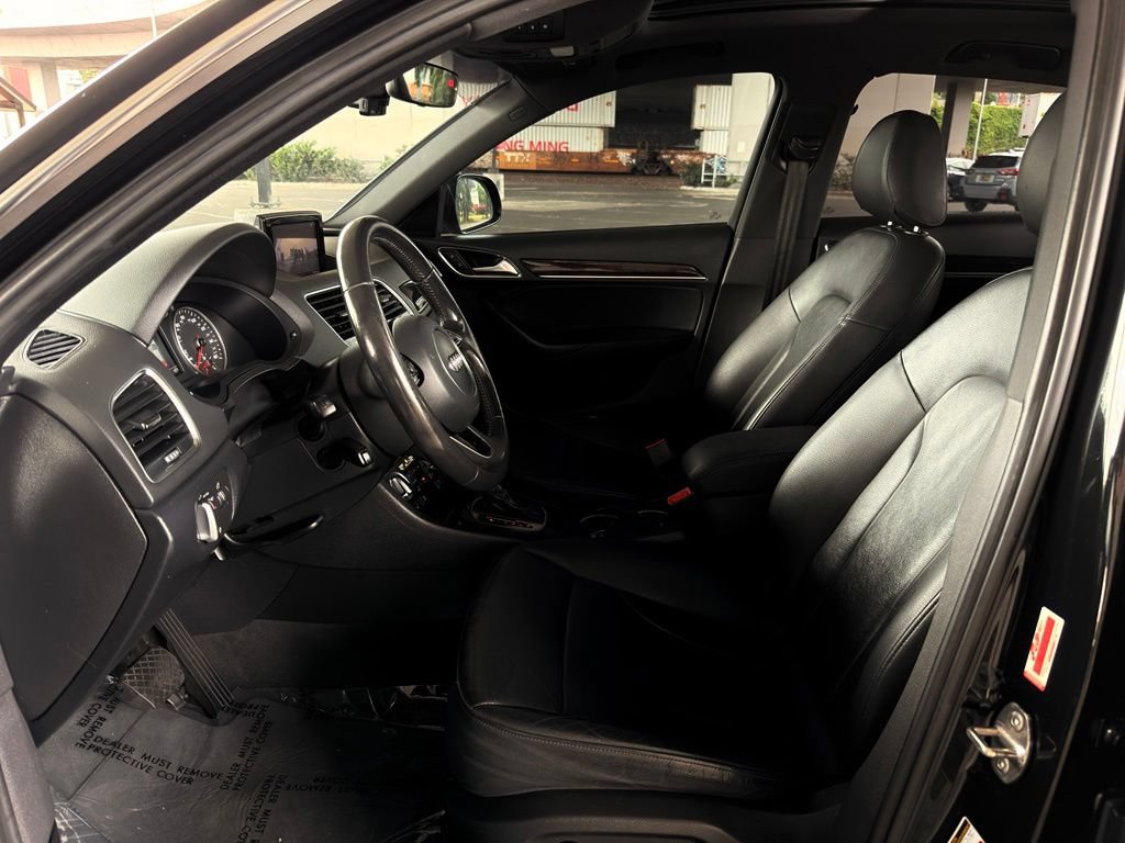 Used 2015 Audi Q3 2.0T Prestige w/ Prestige Package AWD/4WD image 20