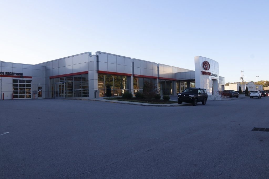 Used 2023 Chrysler Pacifica Touring-L image 25