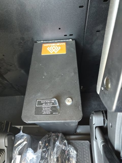 Used 2025 RAM ProMaster 1500 w/ Safety Group FWD image 29