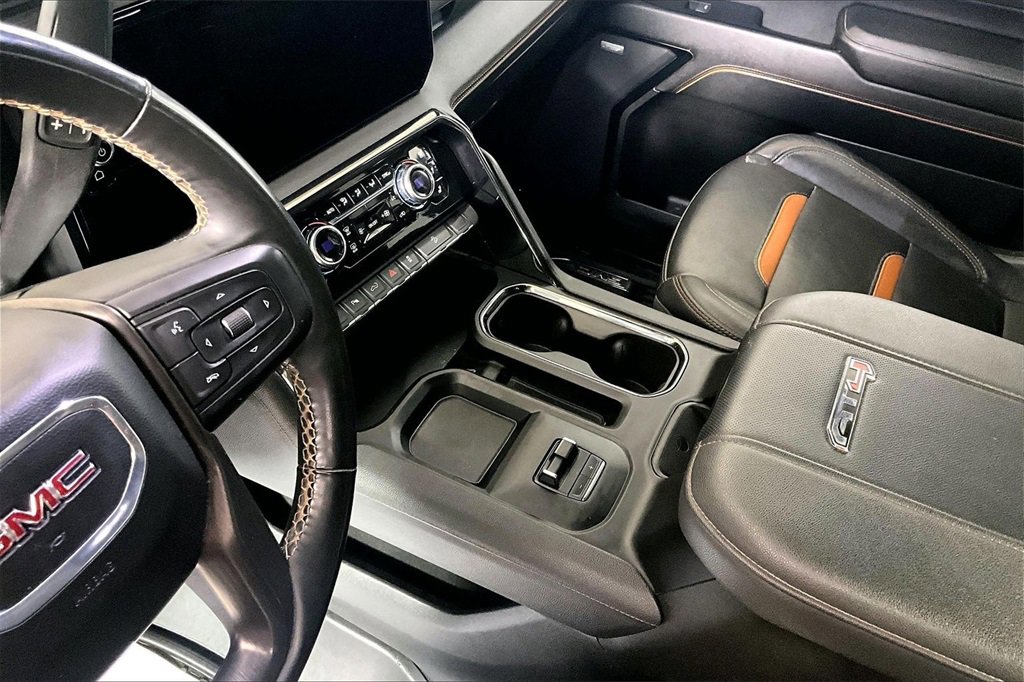 Used 2024 GMC Sierra 2500 AT4 w/ AT4 Premium Plus Package image 13