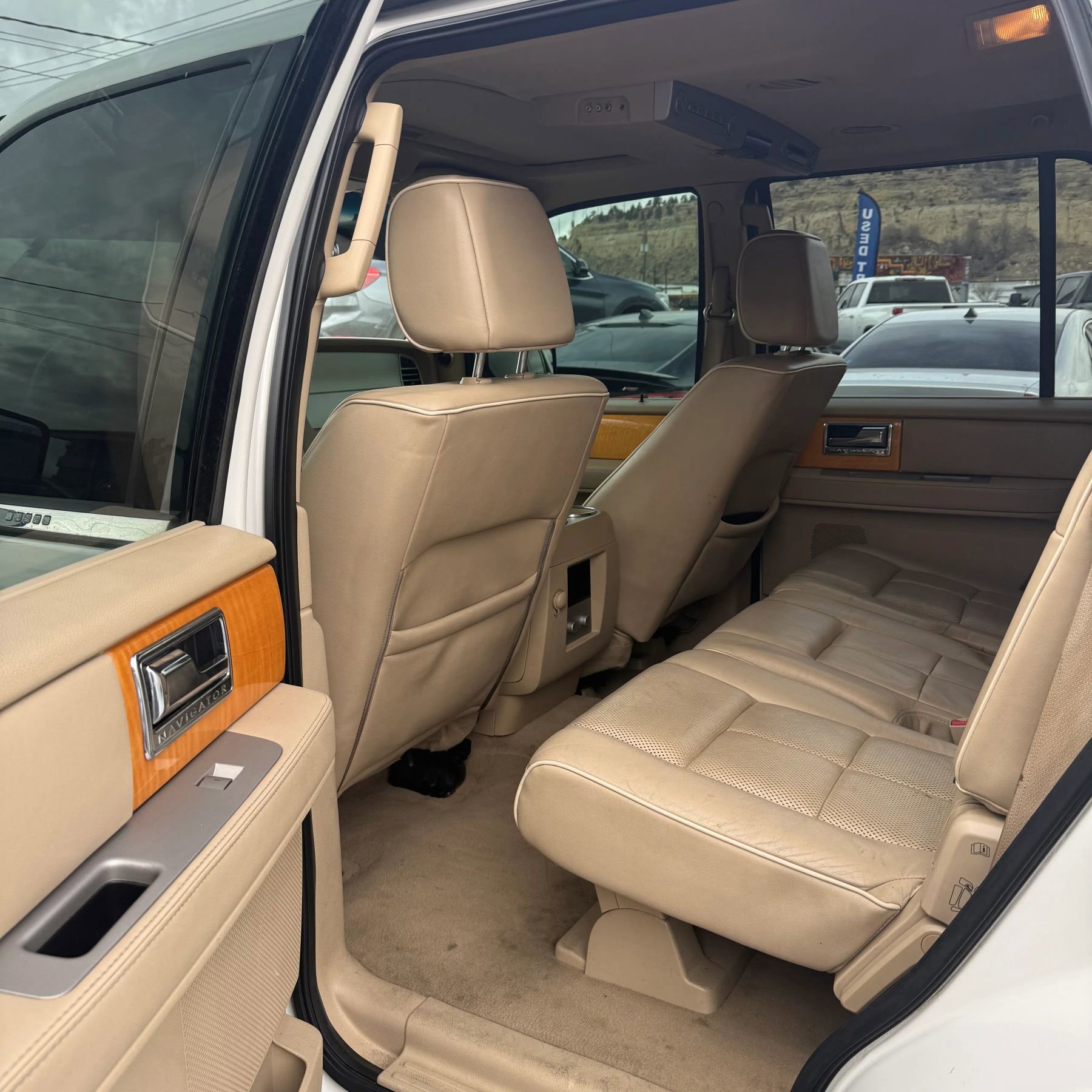 Used 2008 Lincoln Navigator 4WD image 11
