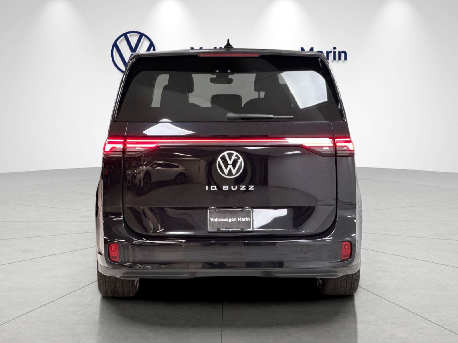 New 2025 Volkswagen ID. Buzz Pro S RWD image 4