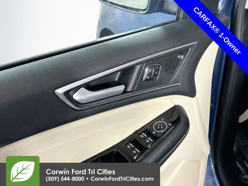 Used 2019 Ford Edge Titanium w/ Equipment Group 301A image 12