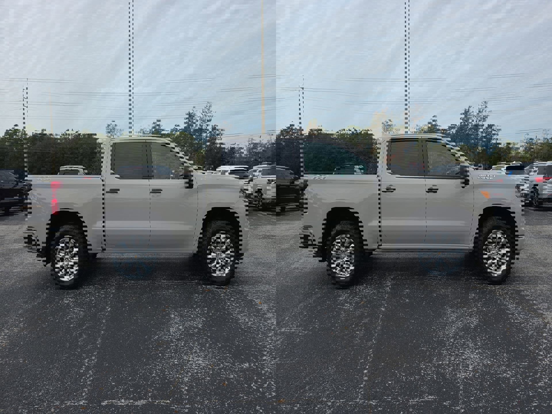 New 2026 Chevrolet Silverado 1500 Custom image 2