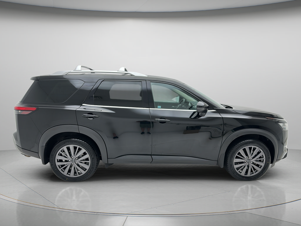 Used 2024 Nissan Pathfinder SL w/ SL Premium Package AWD/4WD image 6