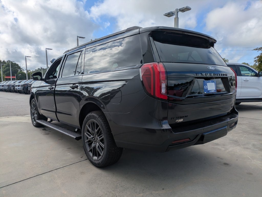 New 2027 Ford Expedition Max Platinum w/ Stealth Appearance Package AWD/4WD image 6
