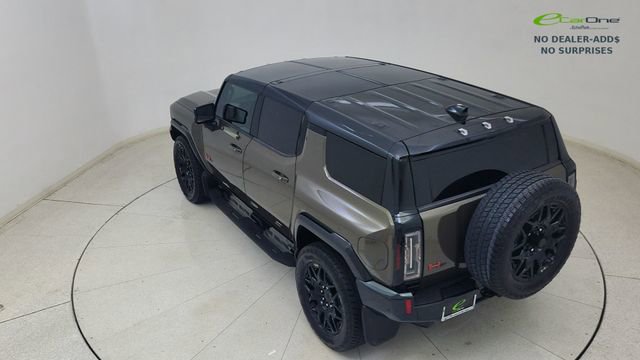 Used 2025 GMC Hummer EV 2X w/ LPO, Sport Package AWD/4WD image 81