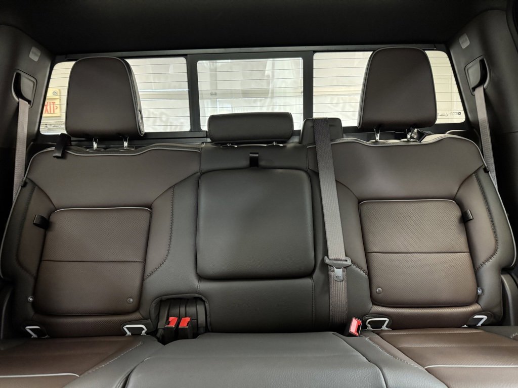Used 2024 GMC Sierra 1500 Denali w/ Denali Reserve Package image 15