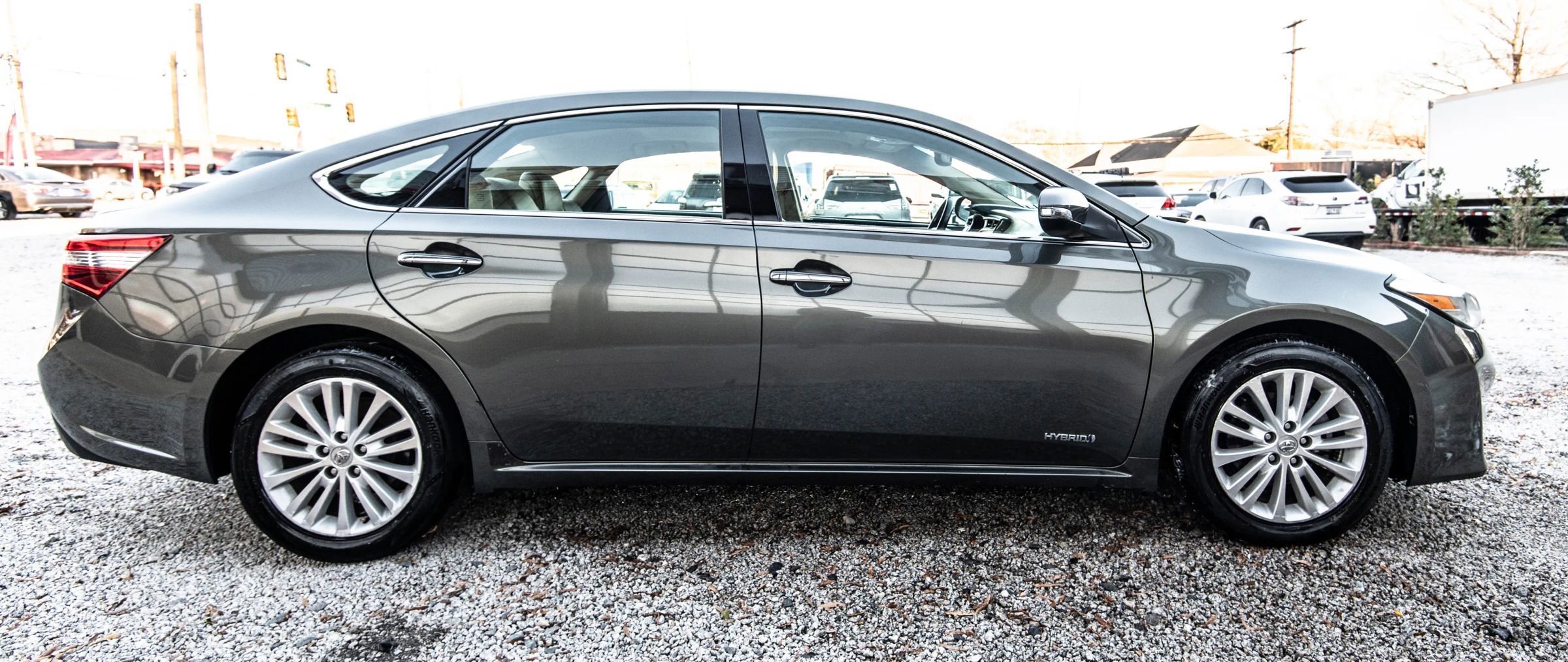 Used 2013 Toyota Avalon XLE Premium image 20