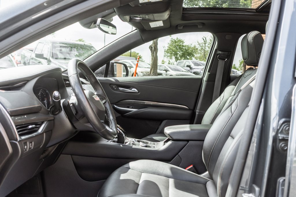 Used 2021 Cadillac XT4 Sport image 28