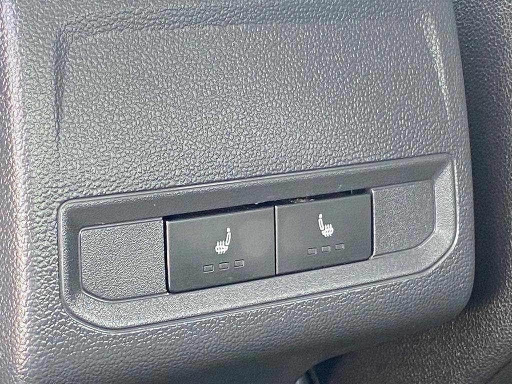 Certified 2023 Volkswagen Jetta SEL image 22