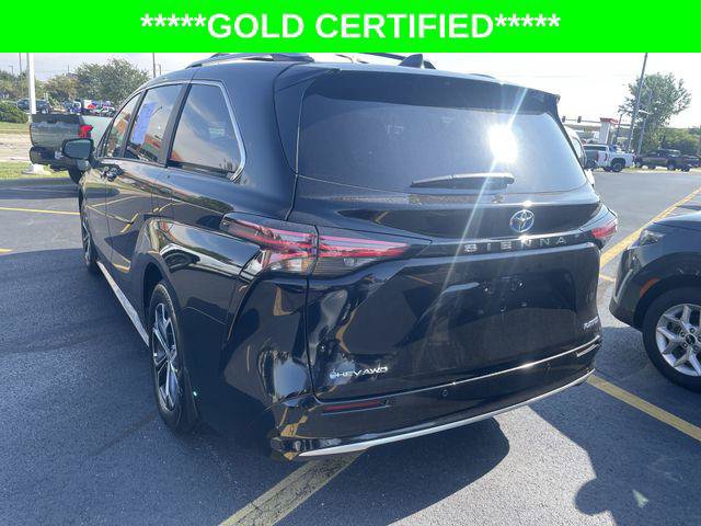 Certified 2025 Toyota Sienna Platinum AWD/4WD image 33