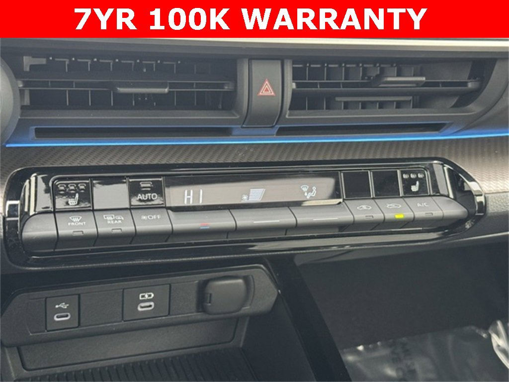 Certified 2024 Toyota Prius XLE image 11