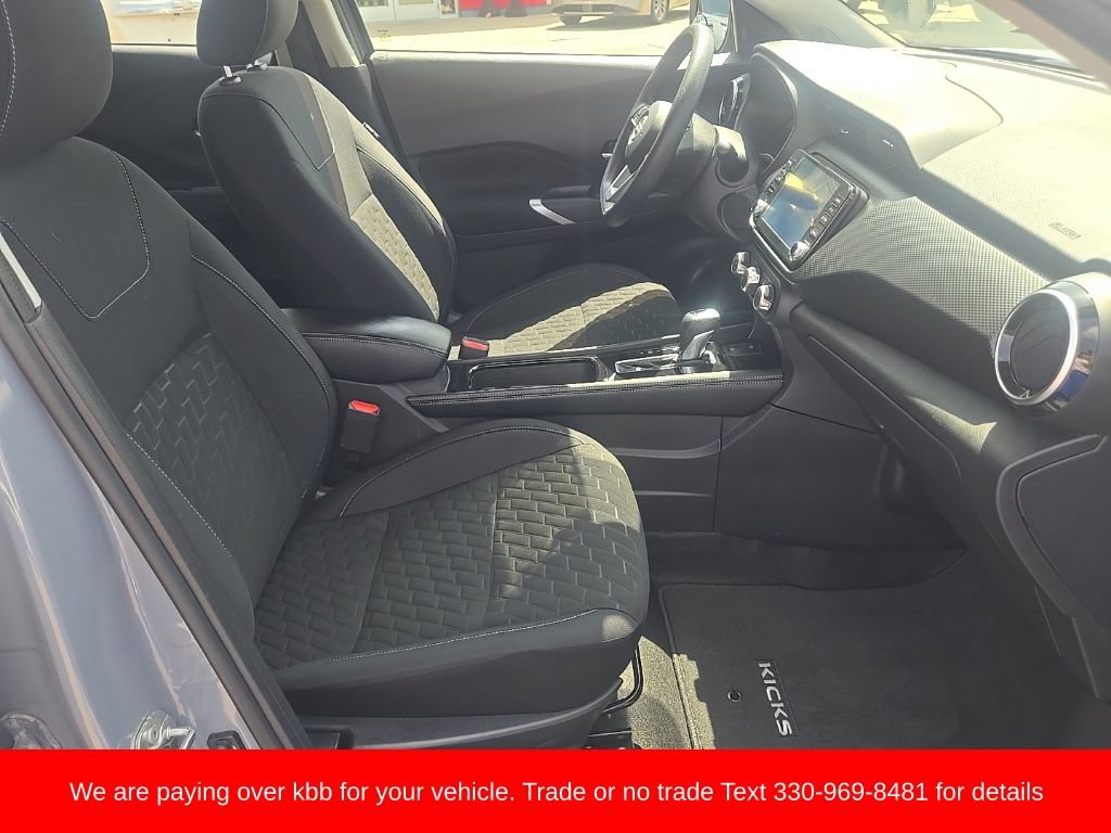 Used 2023 Nissan Kicks SV FWD image 19