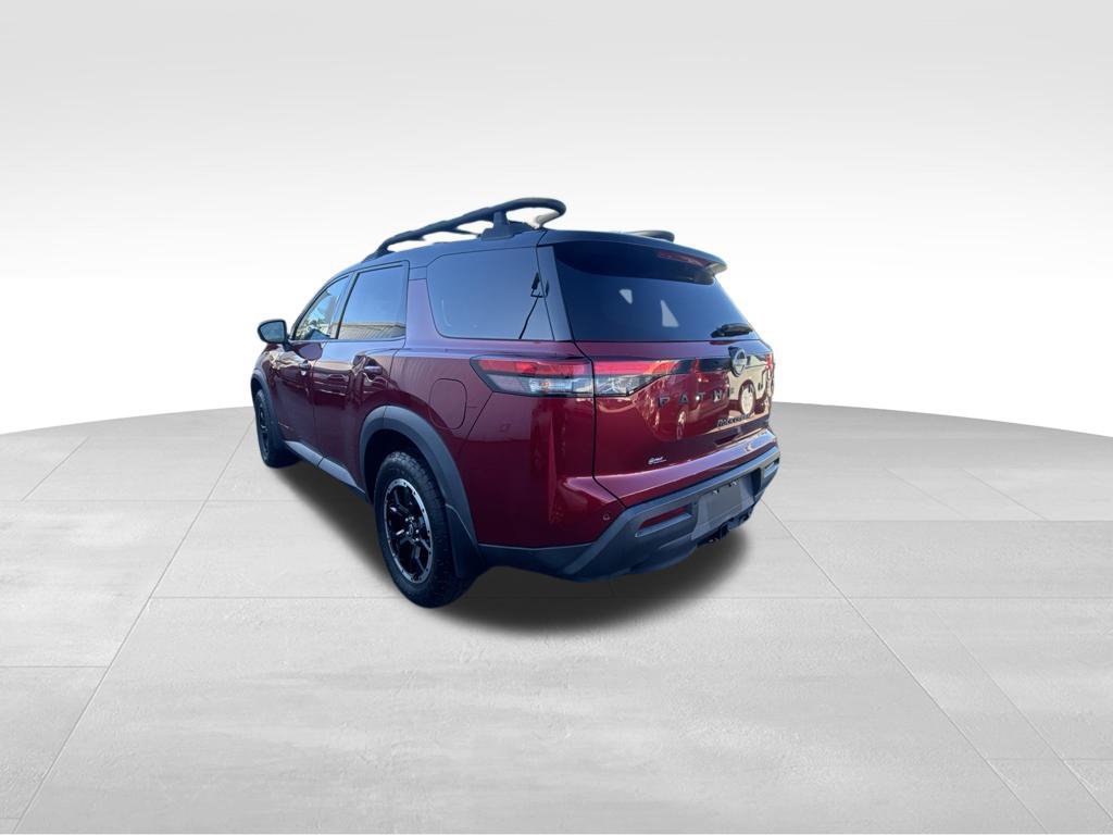 Used 2024 Nissan Pathfinder Rock Creek AWD/4WD image 3