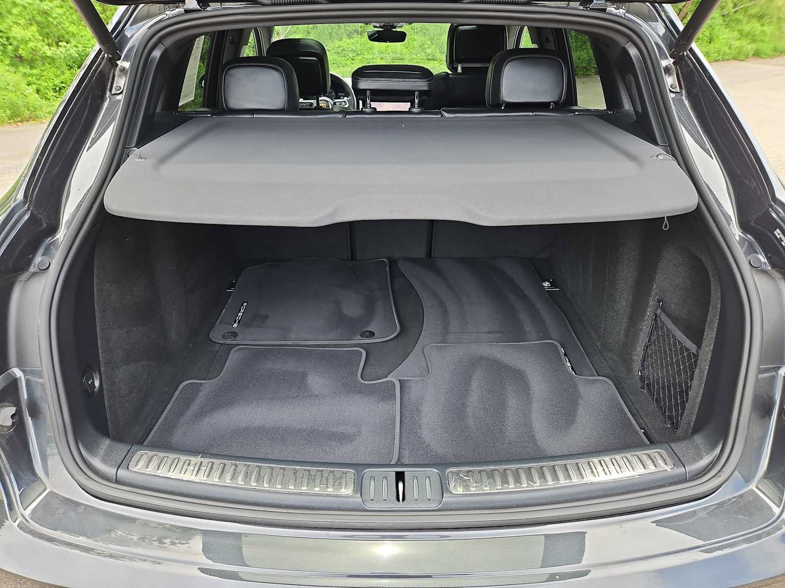 Certified 2026 Porsche Macan AWD/4WD image 50