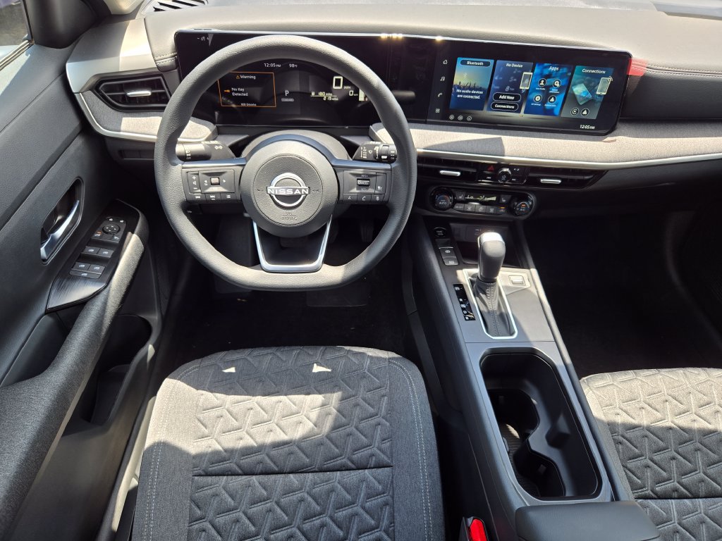 New 2026 Nissan Kicks SV w/ SV Premium Package FWD image 11