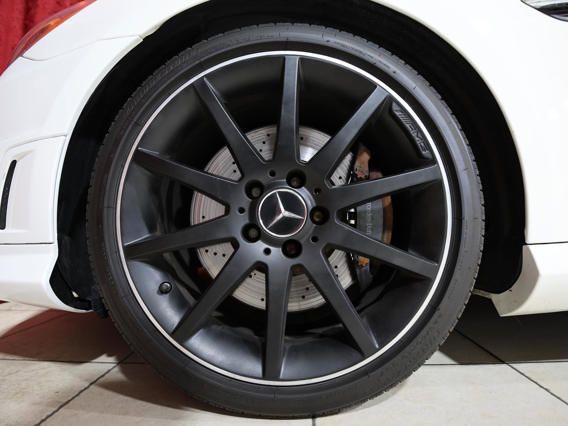 Used 2015 Mercedes-Benz SLK 250 image 8