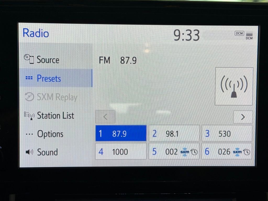 Certified 2021 Toyota Sienna XLE FWD image 30