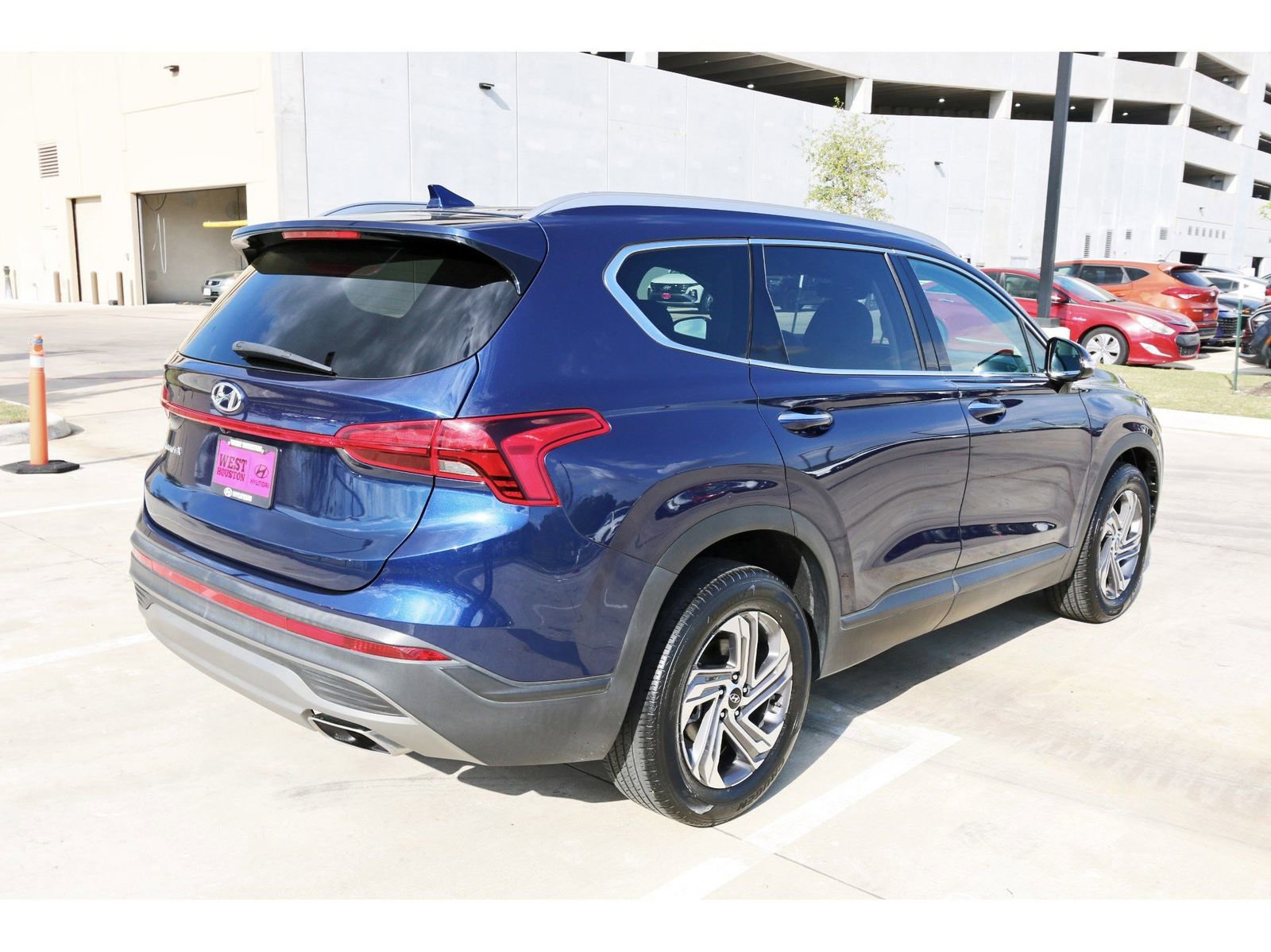 Certified 2023 Hyundai Santa Fe SEL image 9