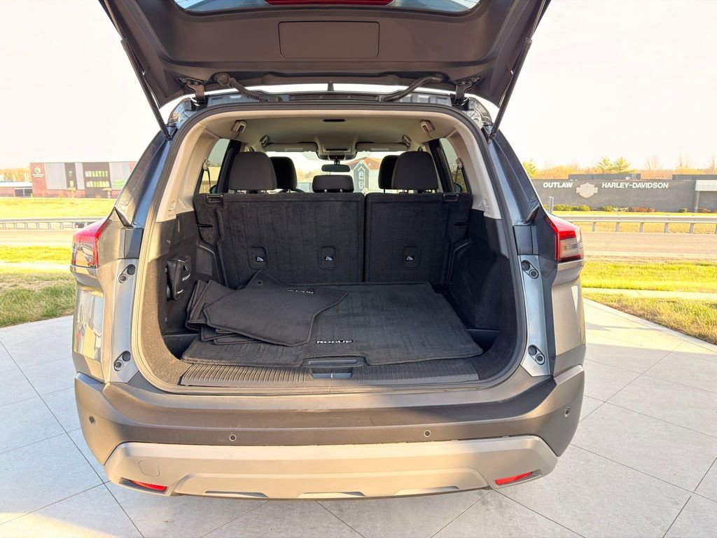 Used 2023 Nissan Rogue S AWD/4WD image 27