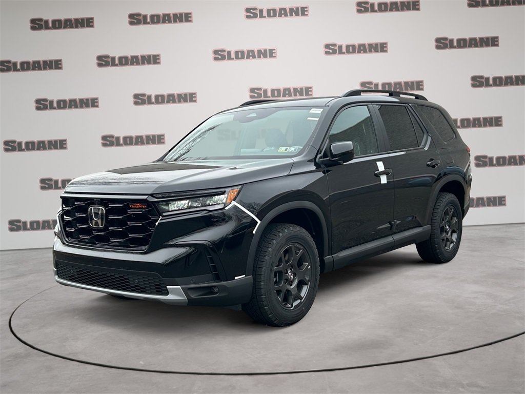 New 2025 Honda Pilot TrailSport image 1