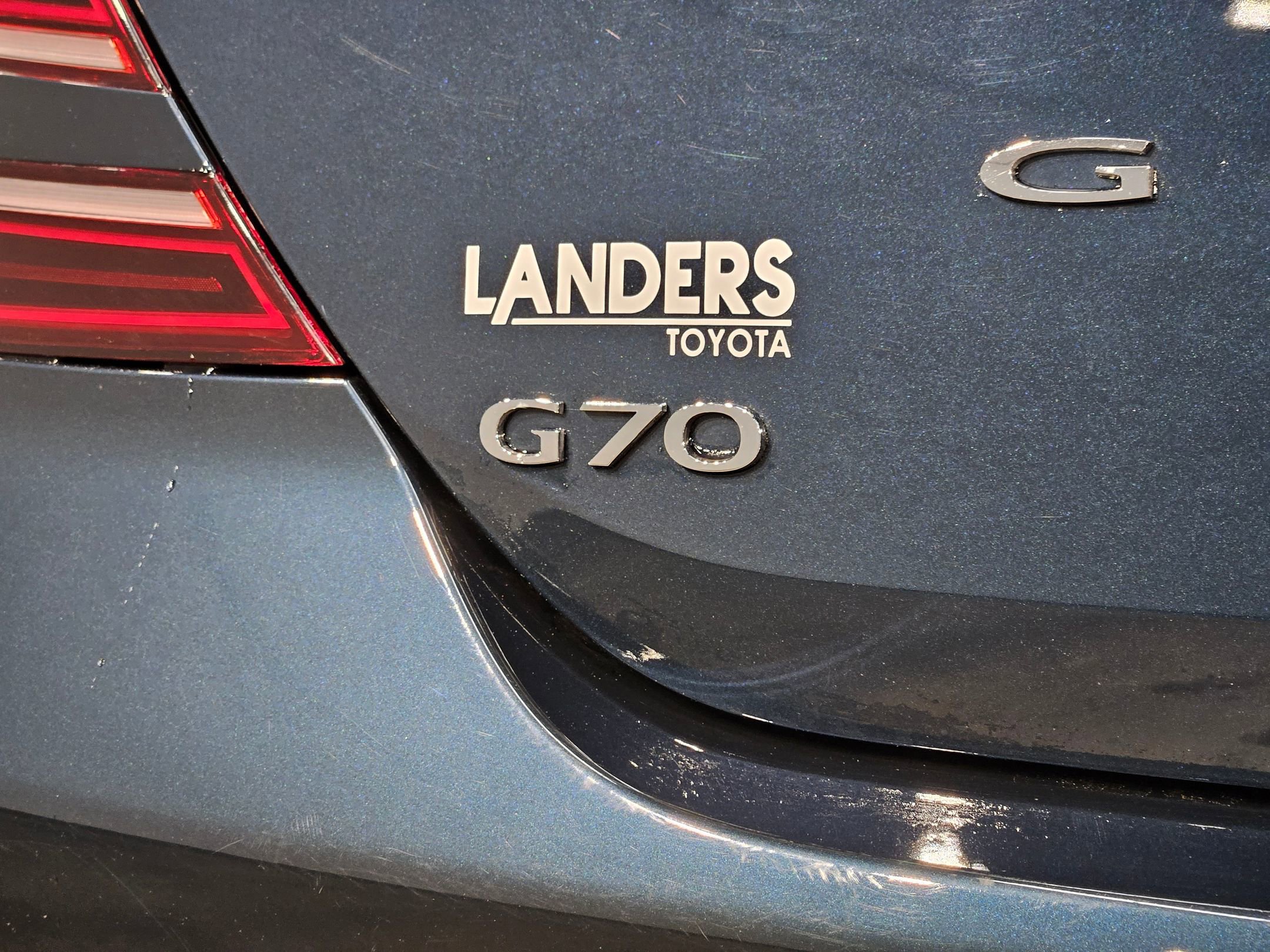 Used 2025 Genesis G70 2.5T RWD image 37