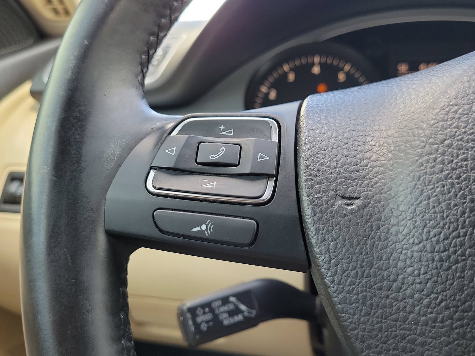 Used 2012 Volkswagen CC Sport FWD image 21