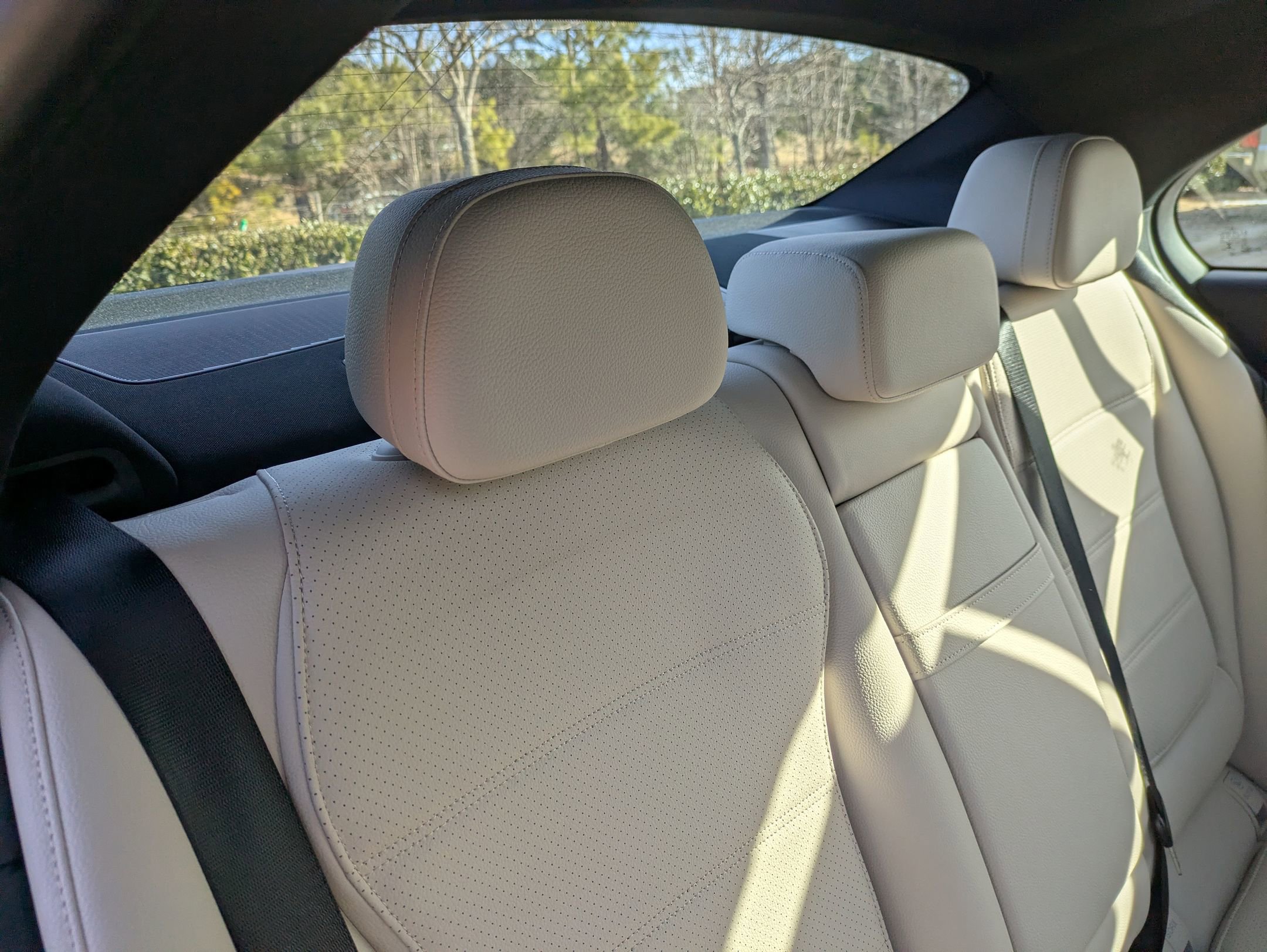 Used 2022 Mercedes-Benz C 300 Sedan image 35