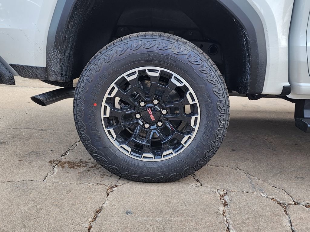 New 2026 GMC Canyon AT4 w/ Technology Plus Package image 54