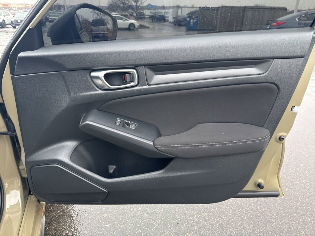 Used 2025 Honda Civic Sport image 34