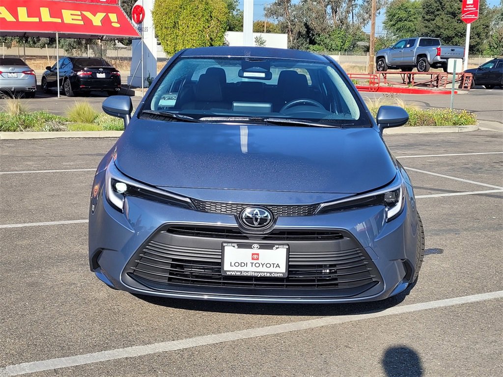 New 2026 Toyota Corolla LE image 2