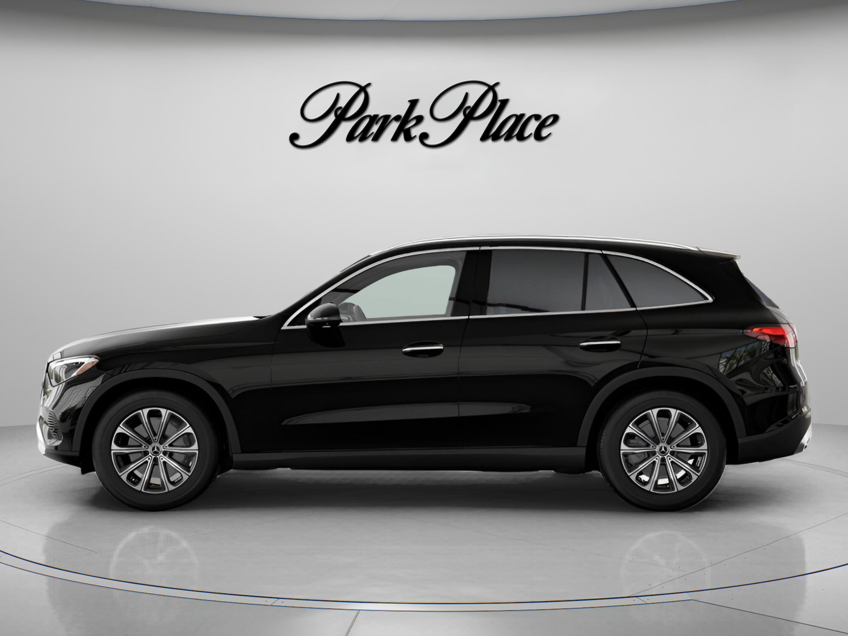 Certified 2026 Mercedes-Benz GLC 300 image 7