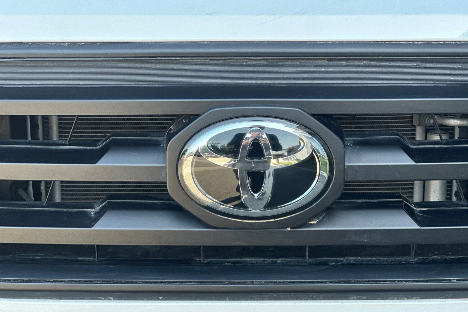 Used 2023 Toyota Tacoma SR image 36