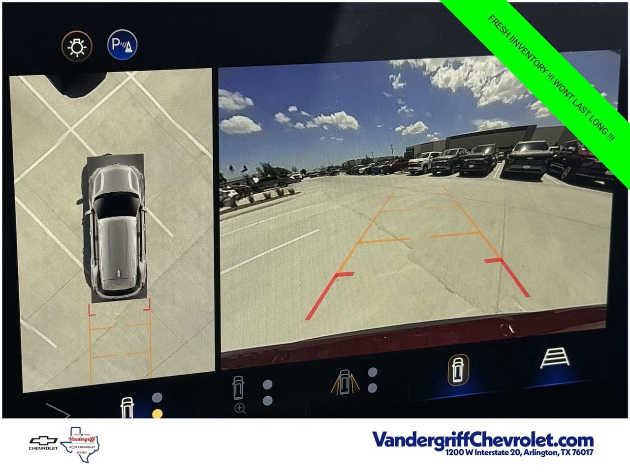 New 2026 Chevrolet Equinox LT w/ Safety and Technology Package FWD image 15