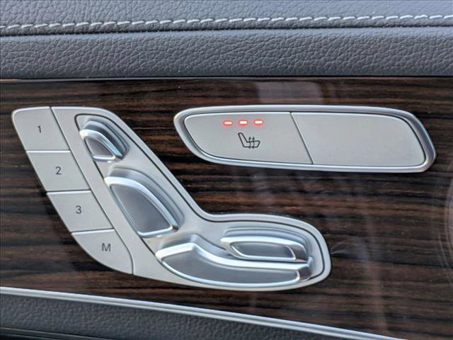 Used 2017 Mercedes-Benz GLC 300 4MATIC image 15