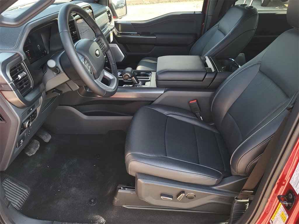 New 2025 Ford F150 Lariat w/ Equipment Group 502A High image 21