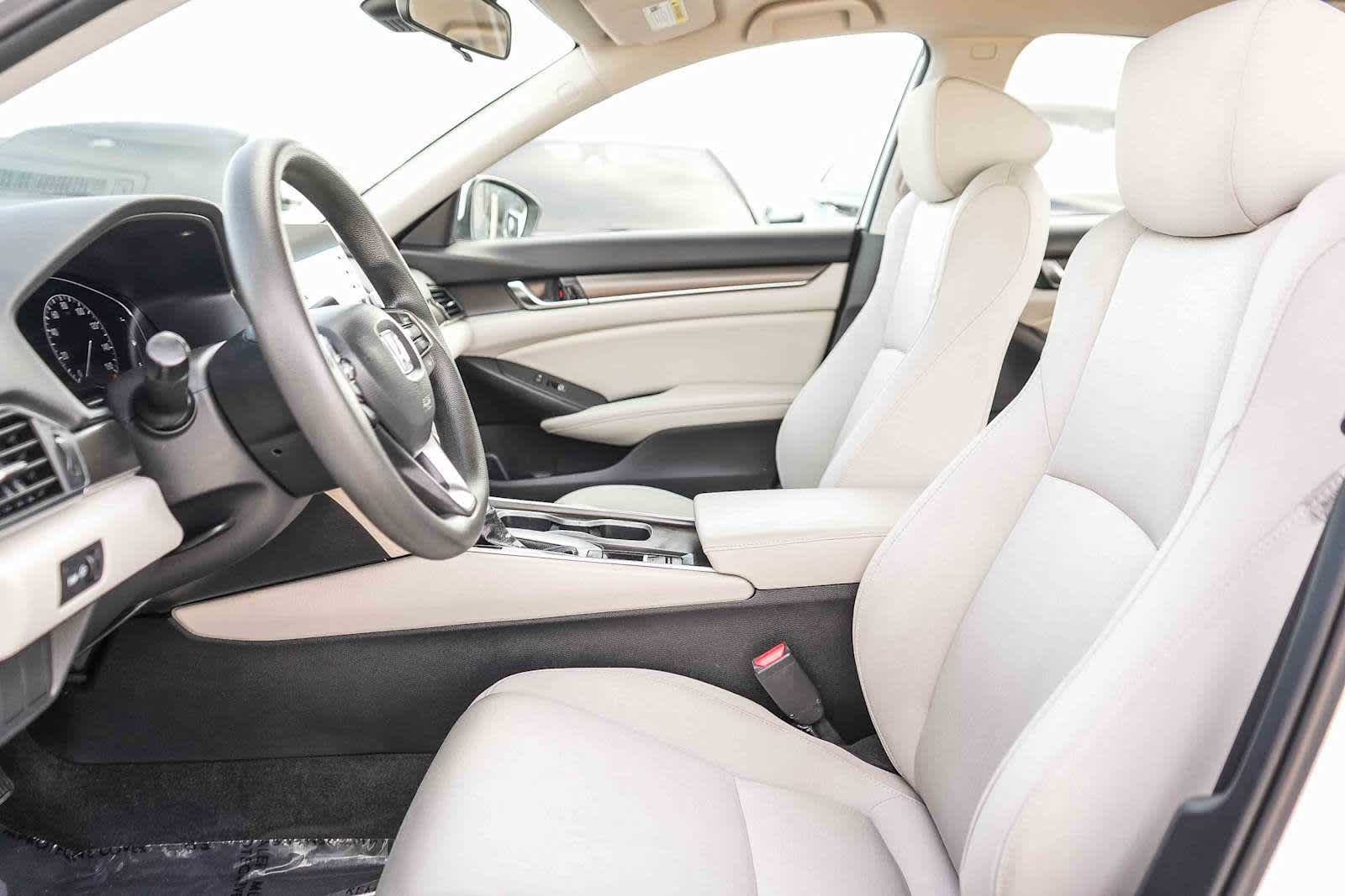 Used 2019 Honda Accord LX image 16