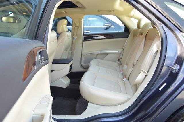 Used 2014 Lincoln MKZ AWD w/ Equipment Group 102A Reserve image 40