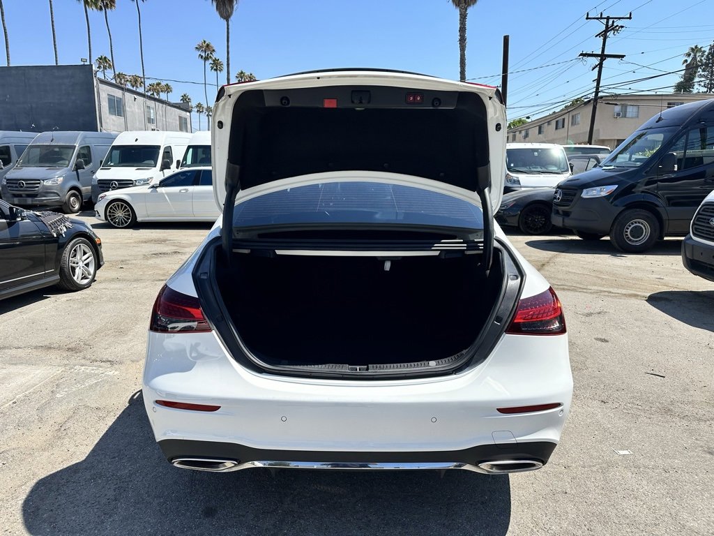 Used 2021 Mercedes-Benz E 350 Sedan w/ Premium Package image 5