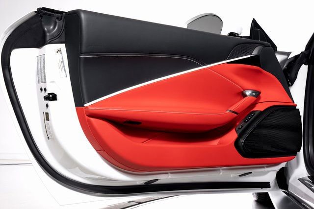Certified 2025 Ferrari Roma Spider RWD image 57