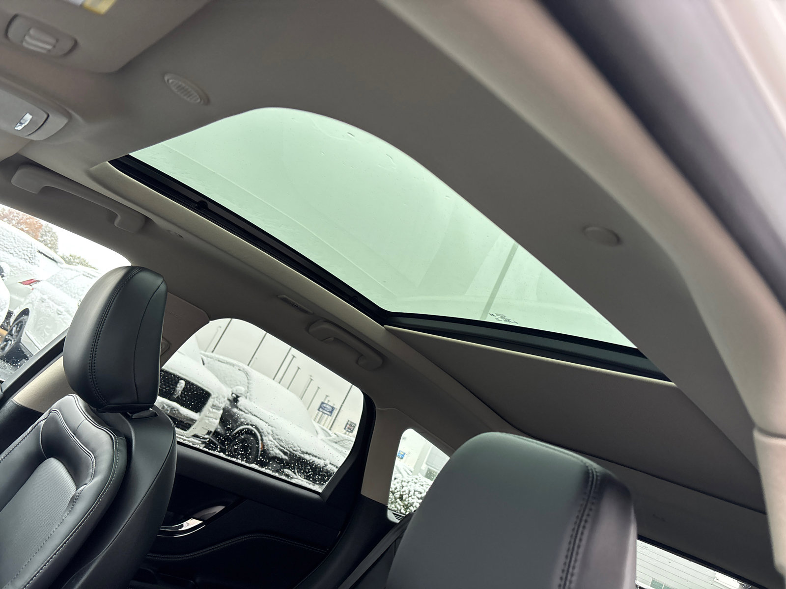 New 2026 Lincoln Corsair Premiere image 26