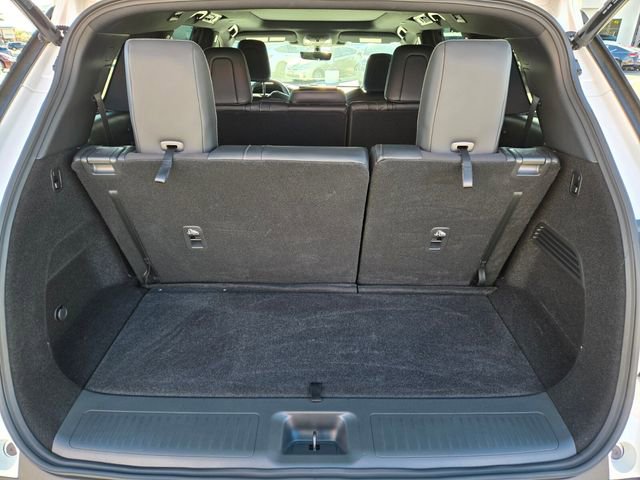 Certified 2025 INFINITI QX60 Luxe w/ Black Edition image 19