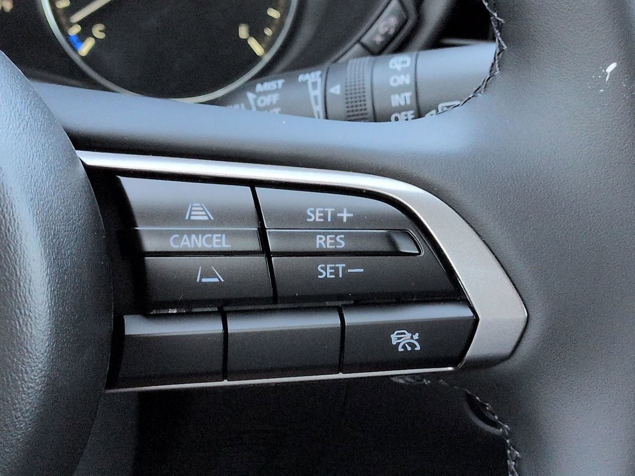 New 2026 MAZDA CX-30 AWD 2.5 S w/ Select Sport Pkg image 24