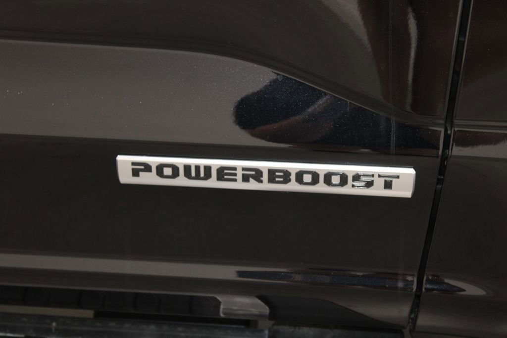 New 2025 Ford F150 XLT w/ Equipment Group 302A MID image 12