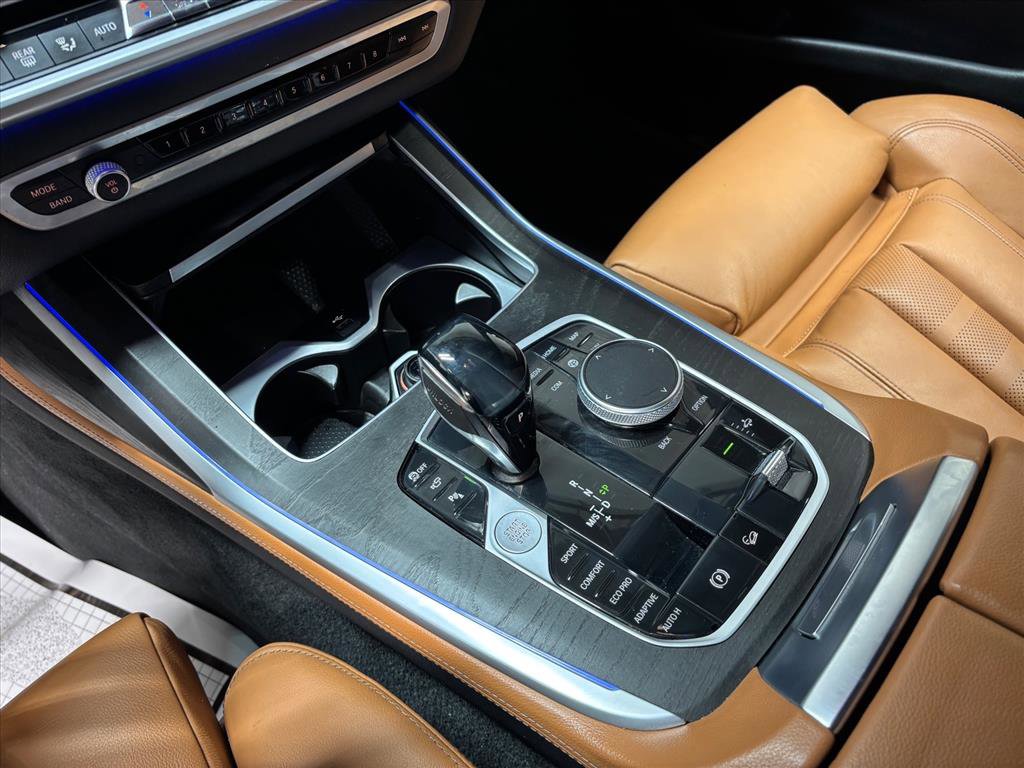 Used 2021 BMW X7 xDrive40i w/ M Sport Package image 13